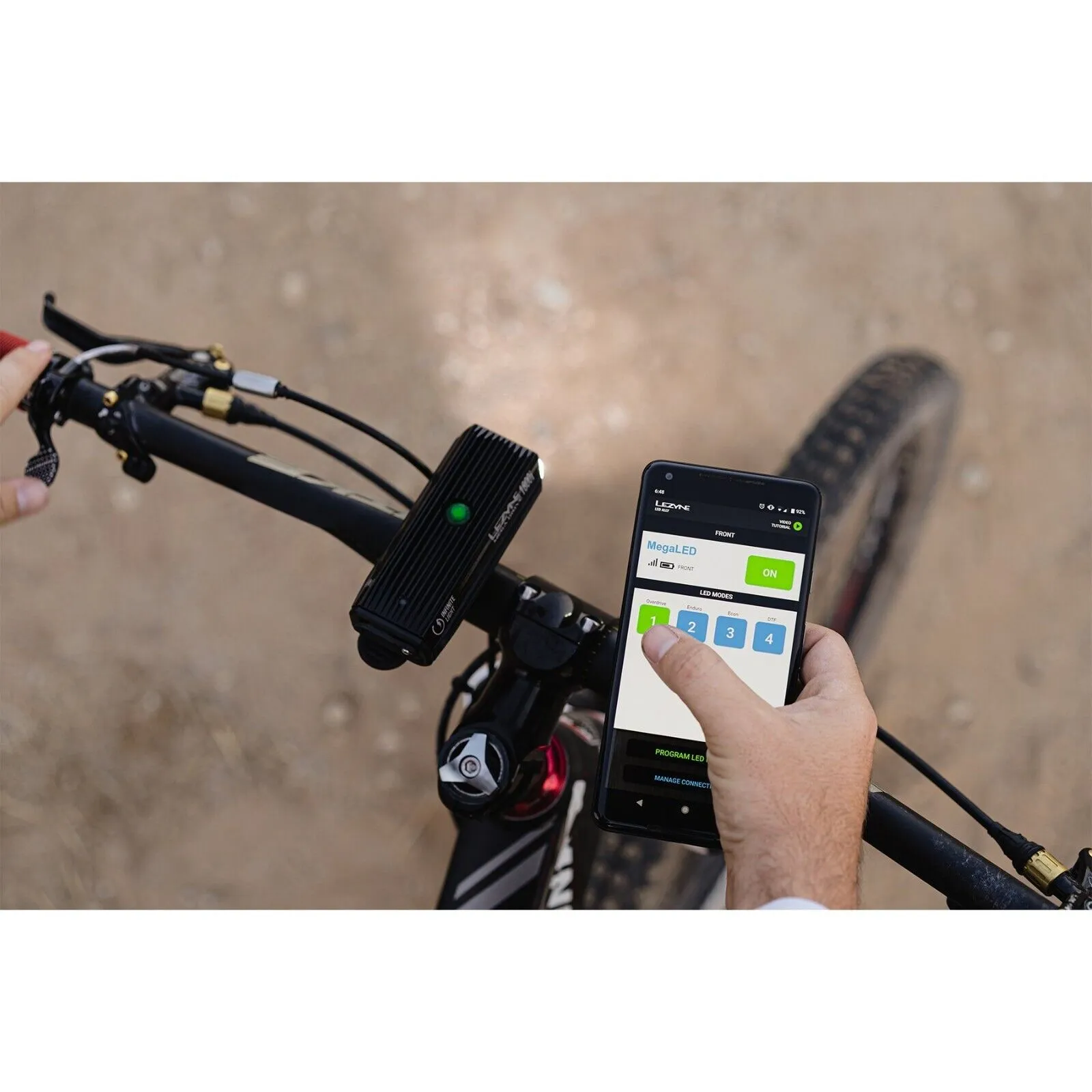 Lezyne 1-LED-6-V704 Super Drive 1600XXL Smart USB Rechargeable Bike Light